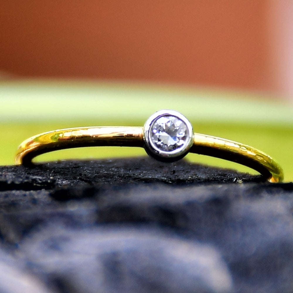 Bezel Set Diamond Ring | 14K 18K Solid Gold | IGI Certified Natural Diamond