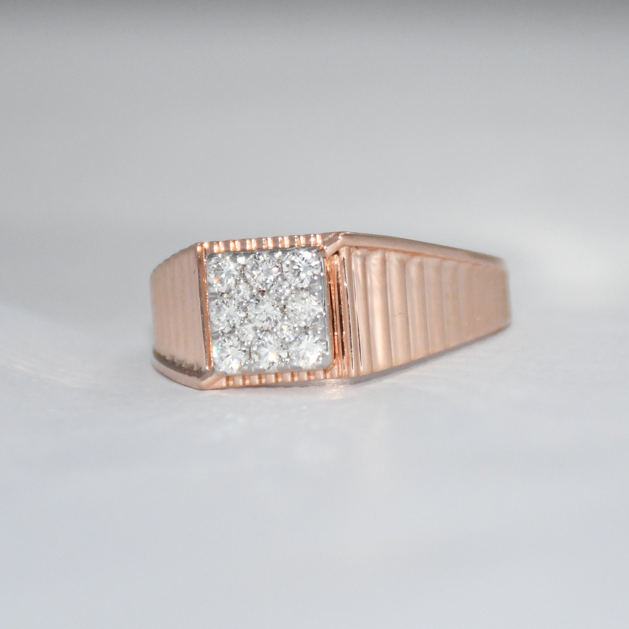 14K/18K Solid Gold Men's Diamond Signet Ring – IGI Certified Natural Cluster Band