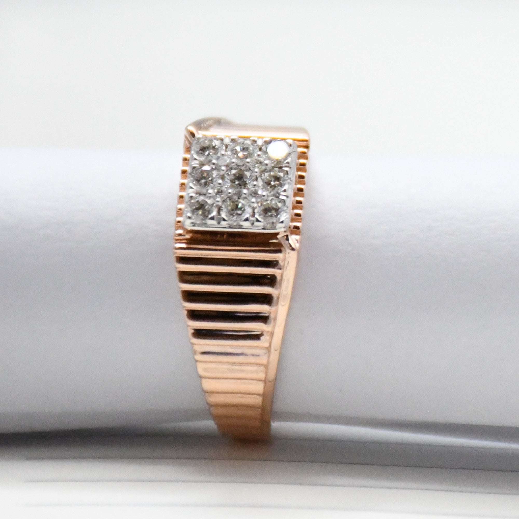 14K/18K Solid Gold Men's Diamond Signet Ring – IGI Certified Natural Cluster Band