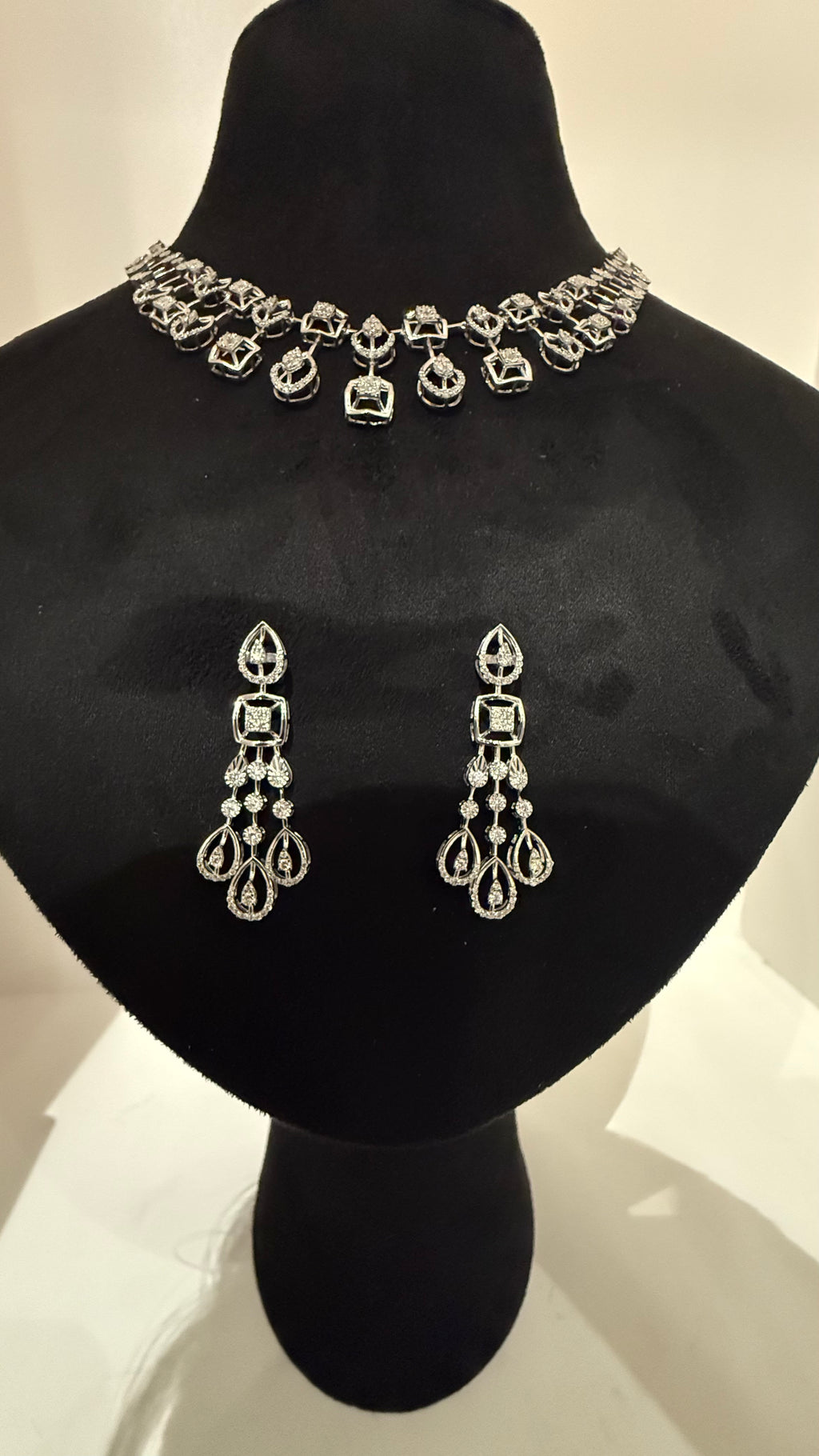 Solid Gold Diamond Bridal Jewelry Set, Pear Princess design Wedding Necklace Earrings