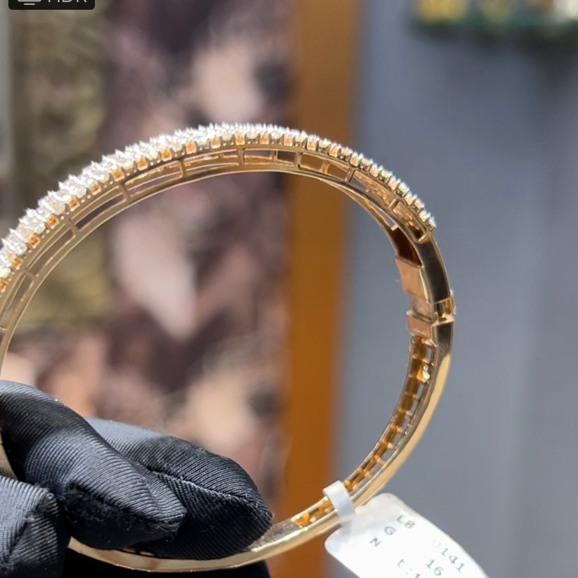 Solid Gold Pave Diamond Hinged Bangle Bracelet – Luxury Wedding Jewelry